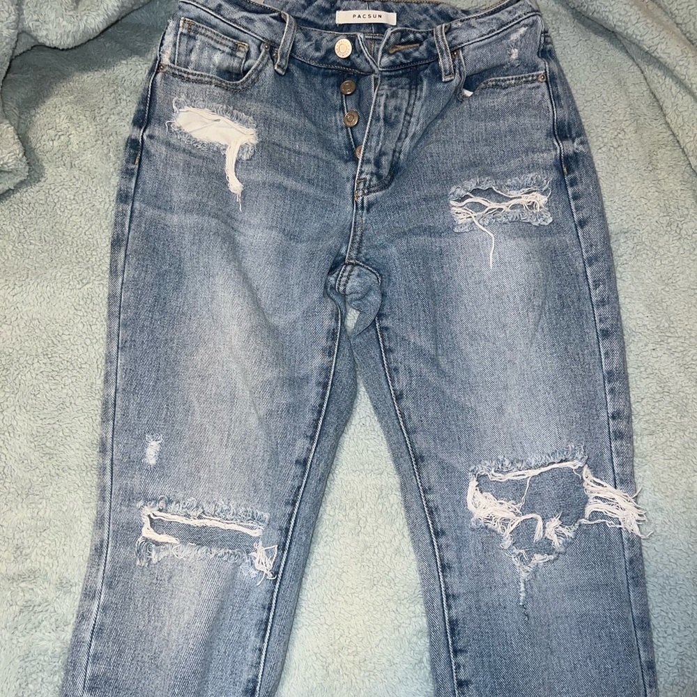Pacsun distressed mom jeans